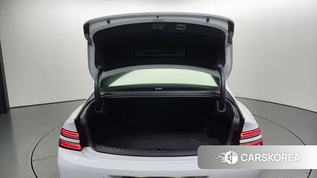 Genesis G80 (RG3) id 3169944 из Кореи 11