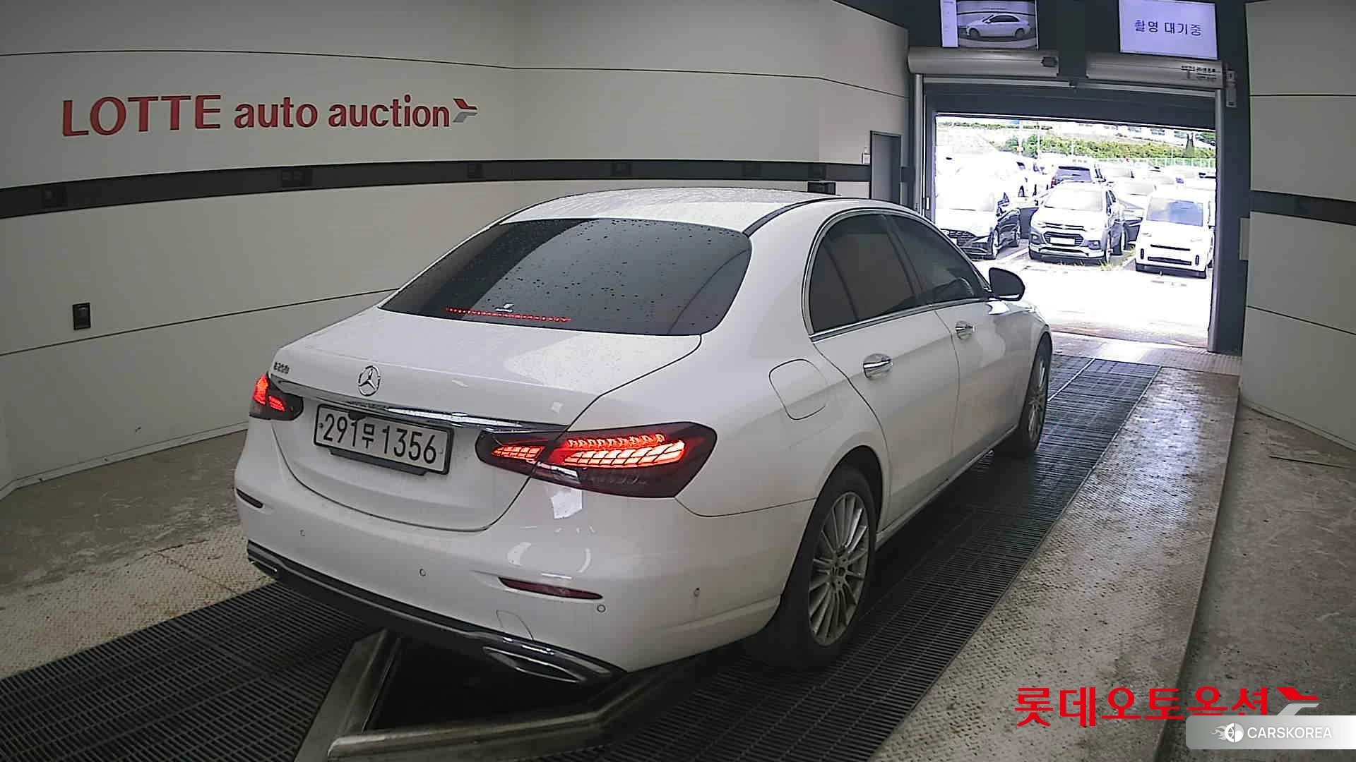 Mercedes-Benz Mercedes-Benz E250 id 4498463 из Кореи 11