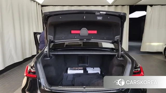 BMW 7 Series (G11) id 3059765 из Кореи 11