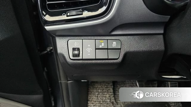 Kia Stonic id 3925153 из Кореи 11