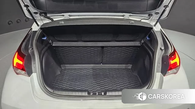 Hyundai Veloster (JS) id 3367944 из Кореи 11