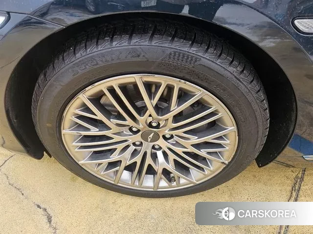 Genesis G90 id 3645954 из Кореи 11