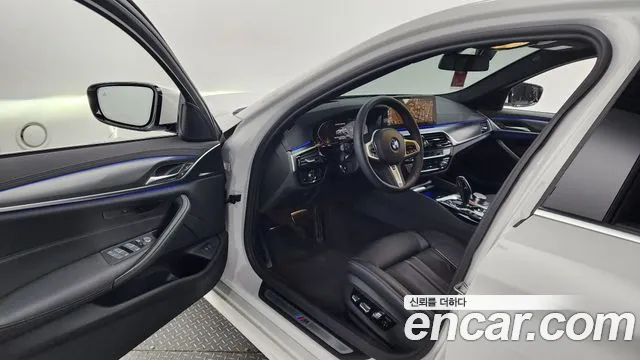 BMW 5 Series (G30) id 2675195 из Кореи 11