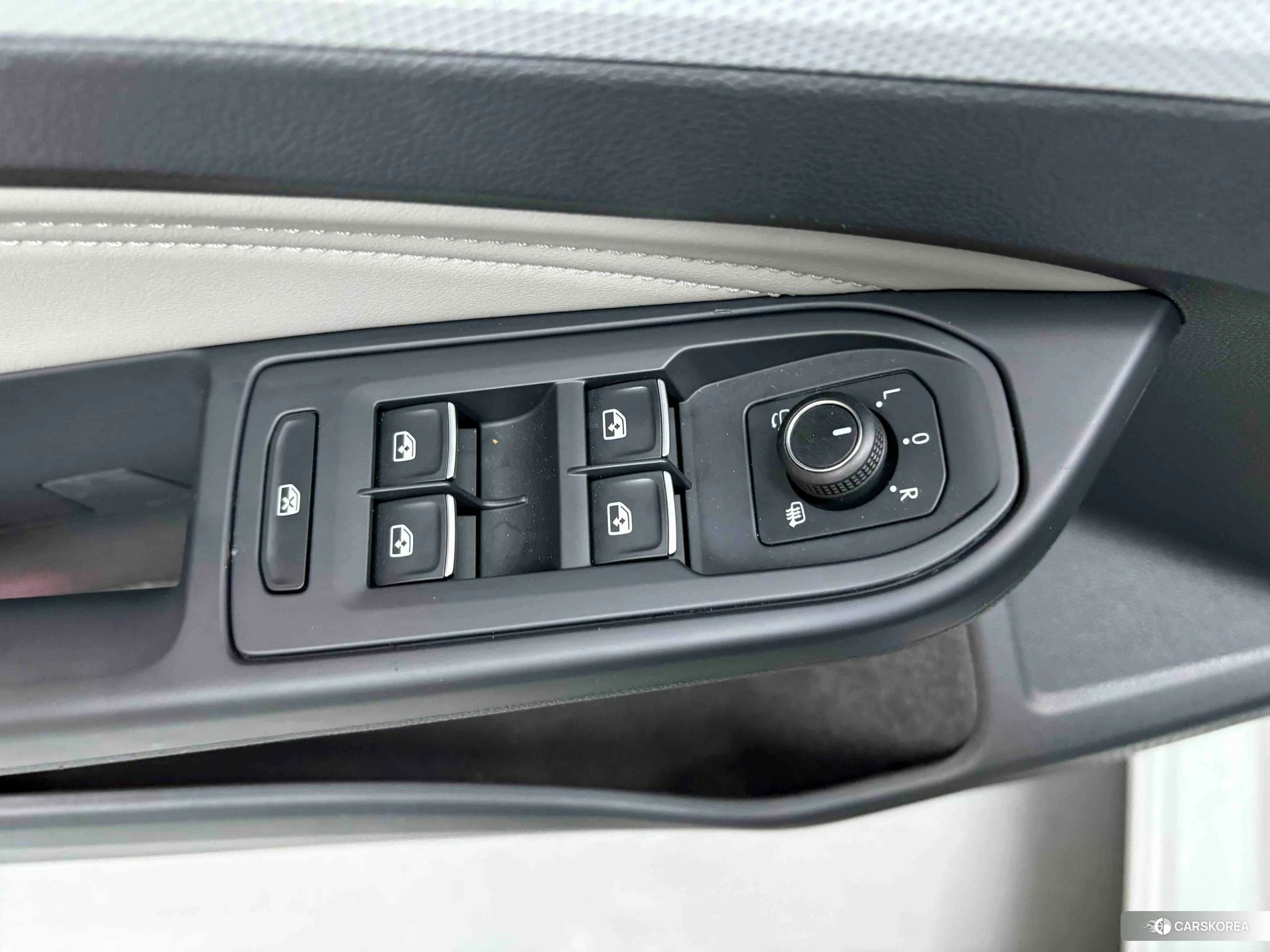 Volkswagen Golf id 4479665 из Китая 11