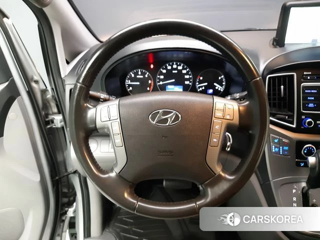 Hyundai The New Grand Starex id 4930915 из Кореи 11