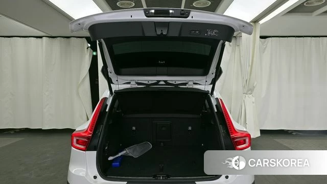 Volvo XC40 id 3860391 из Кореи 11