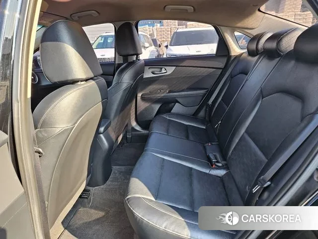 Kia Come New K3 id 3616581 из Кореи 11