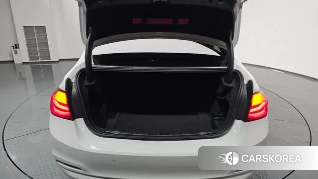 BMW 3 Series (F30) id 3013831 из Кореи 11