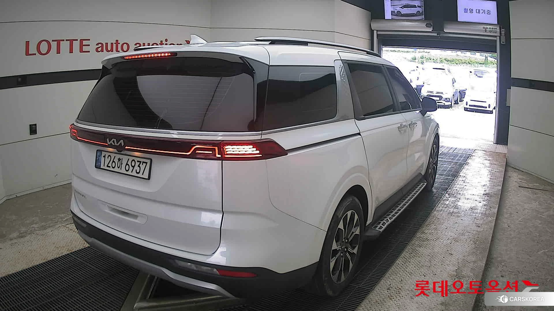 Kia Carnival id 4498451 из Кореи 11