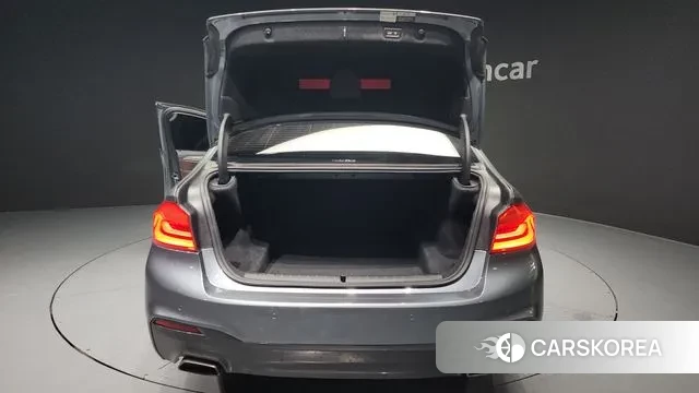 BMW 5 Series (G30) id 3636774 из Кореи 11