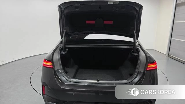 BMW 5 Series (G60) id 4177980 из Кореи 11