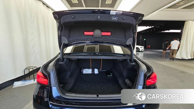 BMW 5 Series (G30) id 4202142 из Кореи 11