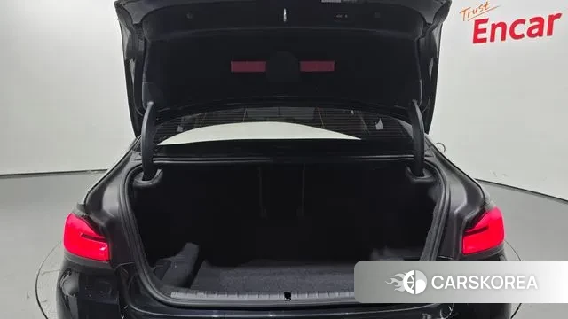 BMW 5 Series (G30) id 3011526 из Кореи 11