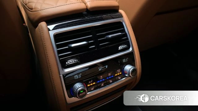 BMW 7 Series (G11) id 4282626 из Кореи 11