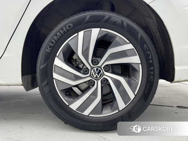 Volkswagen Bora id 4258581 из Китая 11