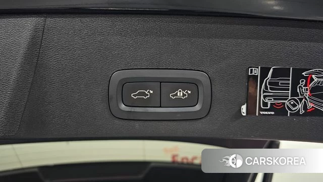 Volvo XC40 id 3833353 из Кореи 11