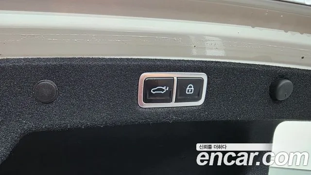 Hyundai Grandeur Hybrid (GN7) id 2943582 из Кореи 11