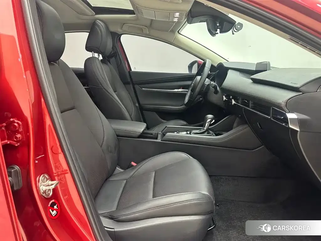 Mazda 3 id 4576496 из Китая 11