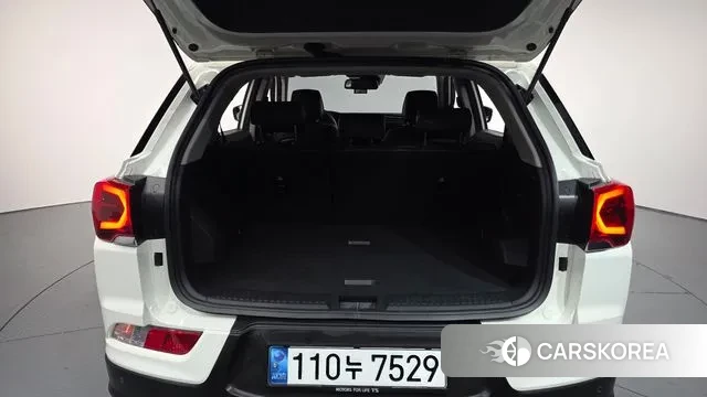 Ssangyong Beautiful Korando id 3004064 из Кореи 11