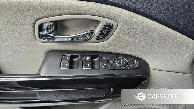 Kia The New Carnival id 3905869 из Кореи 11