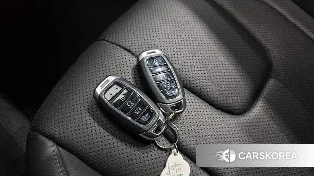 Hyundai Avante Hybrid (CN7) id 3508575 из Кореи 11