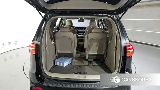 Kia The New Carnival id 3024686 из Кореи 11