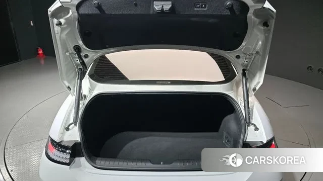 Hyundai Ionic 6 id 3389221 из Кореи 11