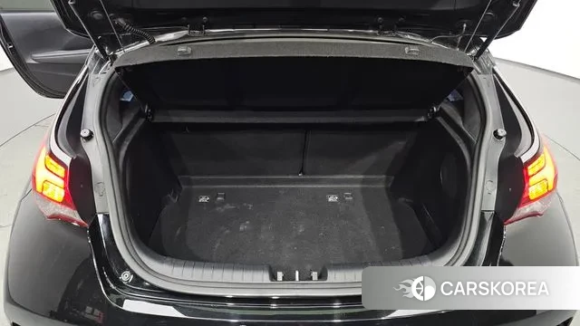 Hyundai Veloster (JS) id 3656577 из Кореи 11