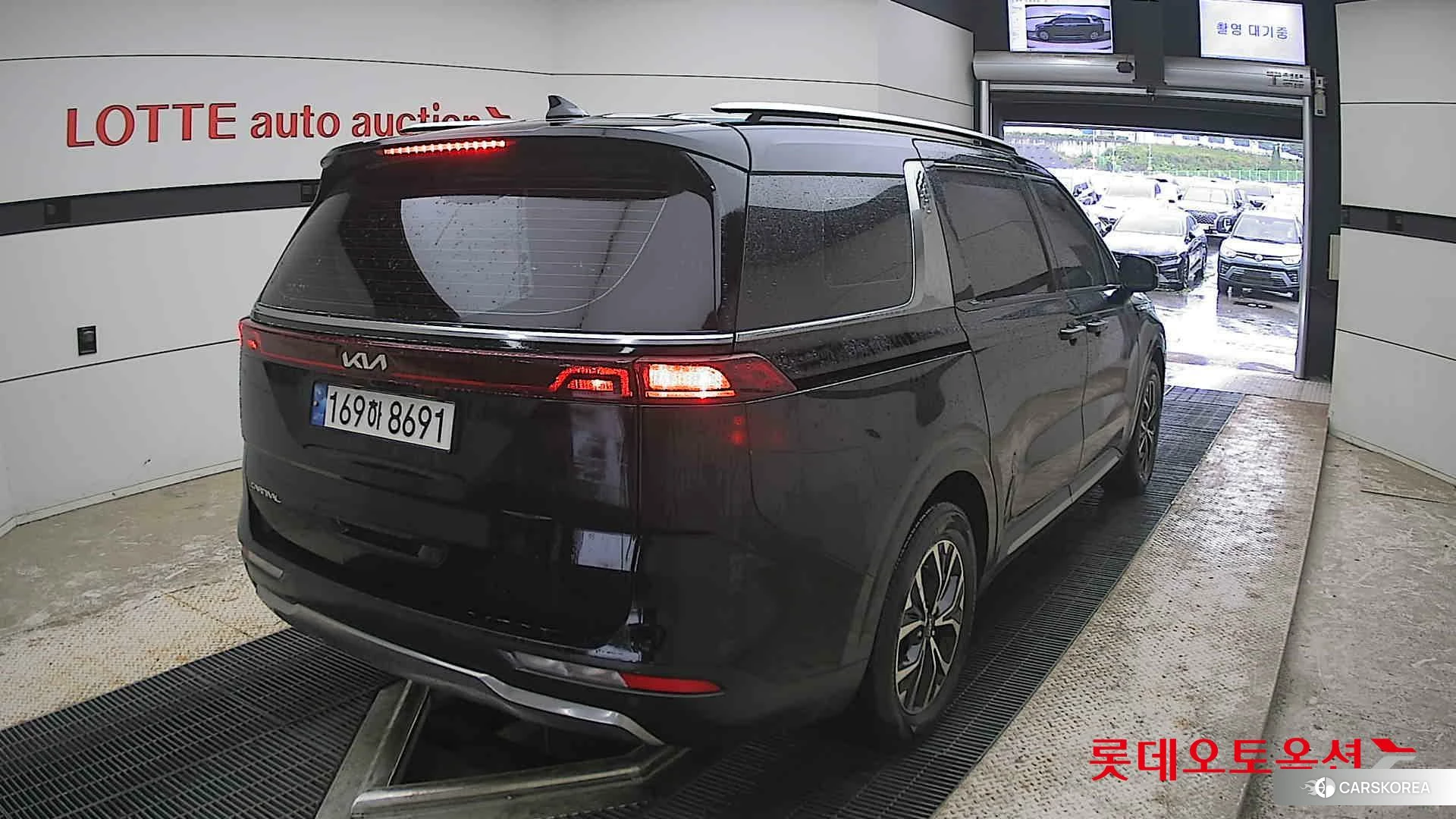 Kia Carnival id 4352417 из Кореи 11
