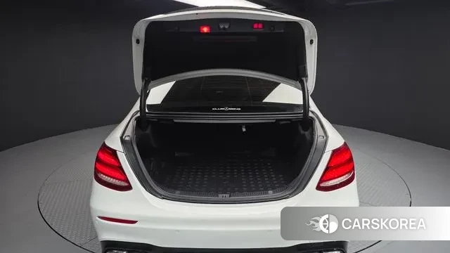 Mercedes-Benz E-Class W213 id 3509866 из Кореи 11