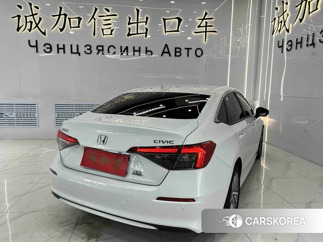 Honda Civic id 4264485 из Китая 11
