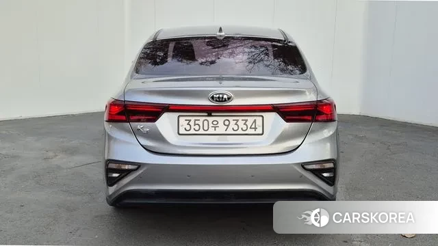 Kia Come New K3 id 3742379 из Кореи 11