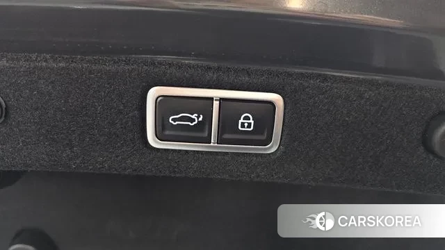 Hyundai Grandeur (GN7) id 3371864 из Кореи 11