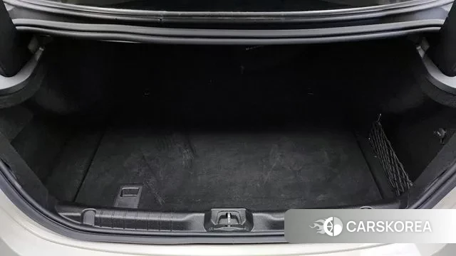 Maserati Ghibli id 3698772 из Кореи 11