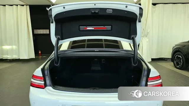 Genesis G80 (RG3) id 3282438 из Кореи 11