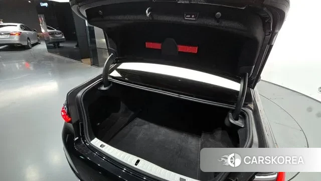 BMW 7 Series (G11) id 3581763 из Кореи 11