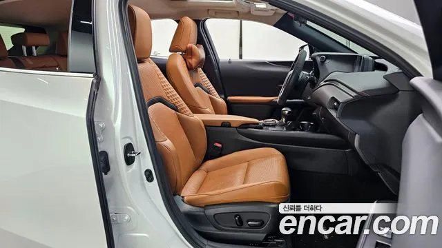 Lexus UX250h id 2701531 из Кореи 11