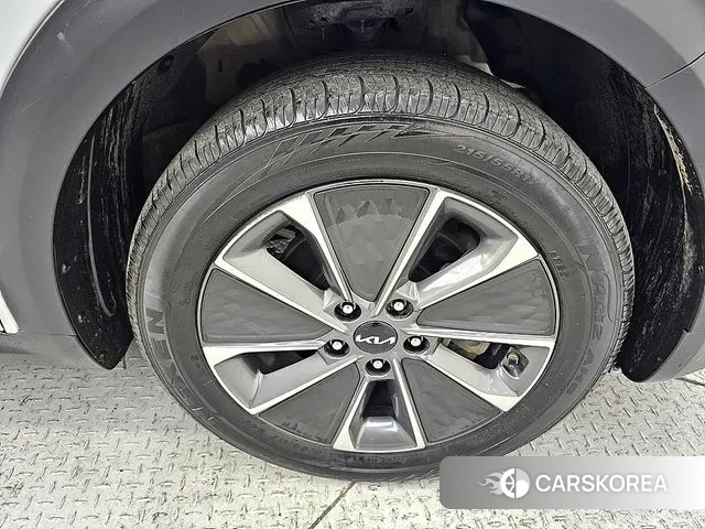 Kia Niro Plus id 3457844 из Кореи 11