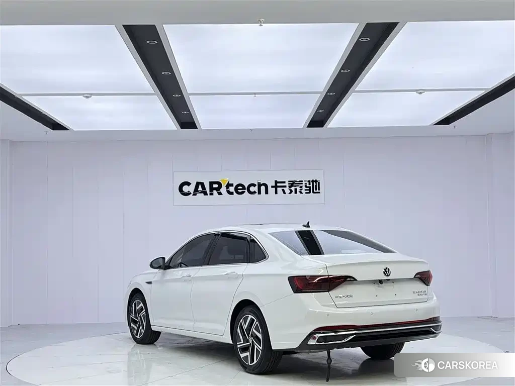Volkswagen Sagitar id 4576479 из Китая 11