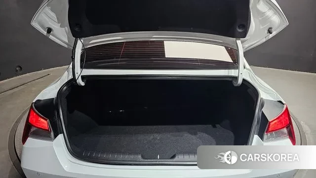 Hyundai Avante (CN7) id 3483127 из Кореи 11