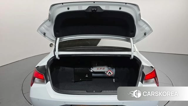 Hyundai Avante (CN7) id 4224096 из Кореи 11