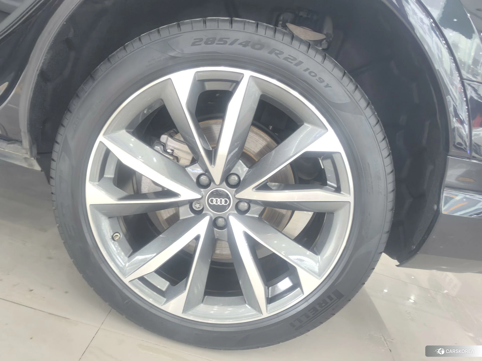 Audi Q7 id 4492680 из Китая 11