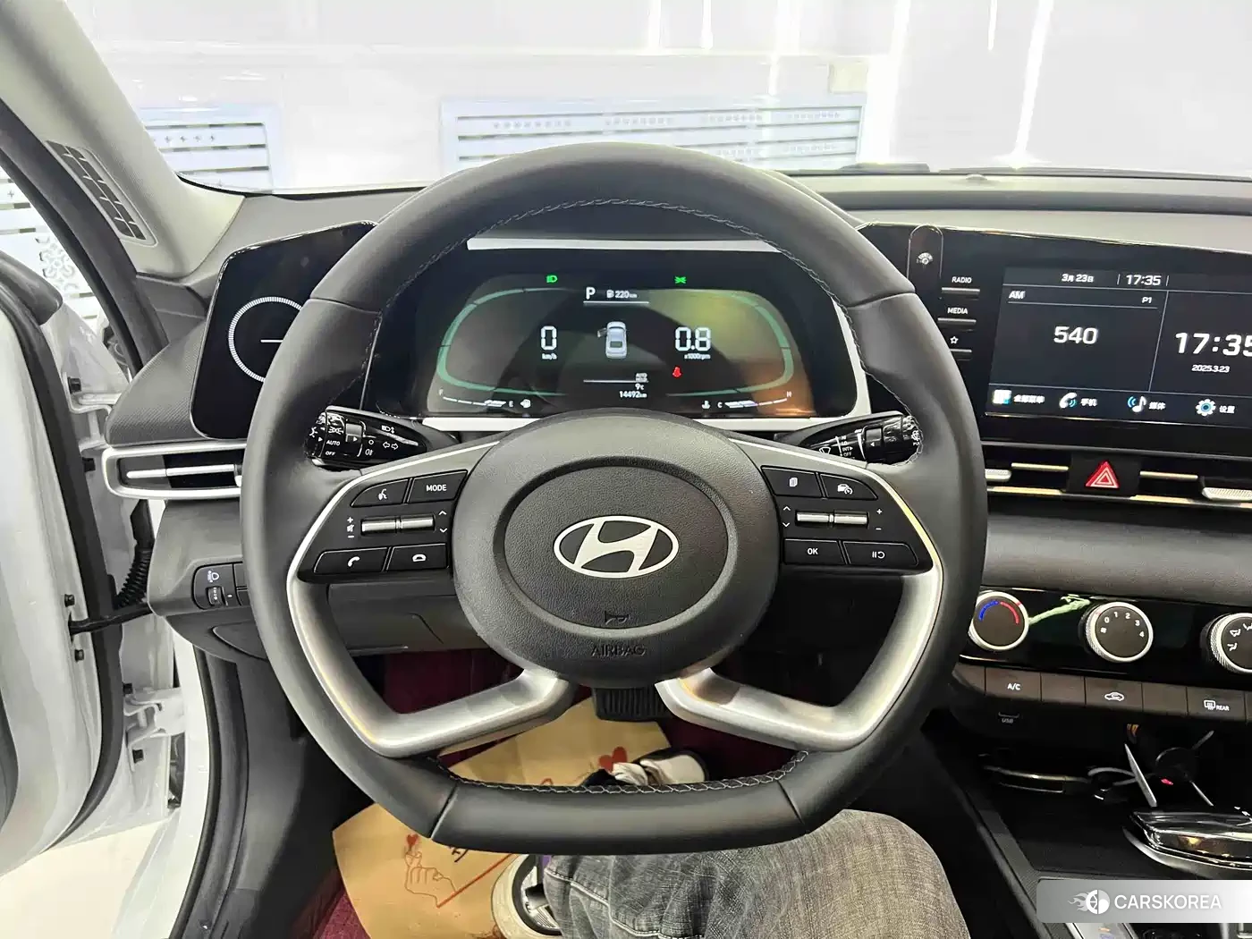 Hyundai Elantra id 4576362 из Китая 11