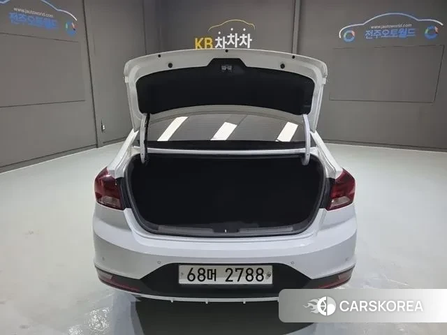 Hyundai The New Avante AD id 3723309 из Кореи 11