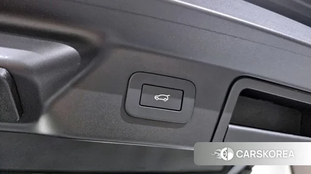 Land Rover Range Rover Velar id 3575882 из Кореи 11