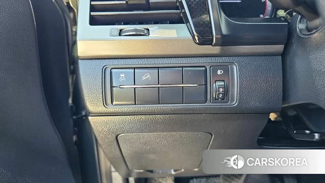Ssangyong Rexton Sports Cannes id 4316781 из Кореи 11
