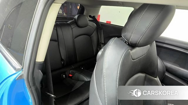 Mini Cooper D id 4305049 из Кореи 11