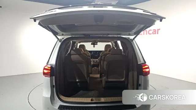 Kia The New Carnival id 3718343 из Кореи 11