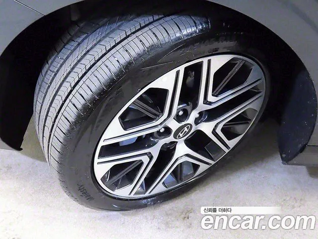 Hyundai Grandeur Hybrid (GN7) id 2643477 из Кореи 11