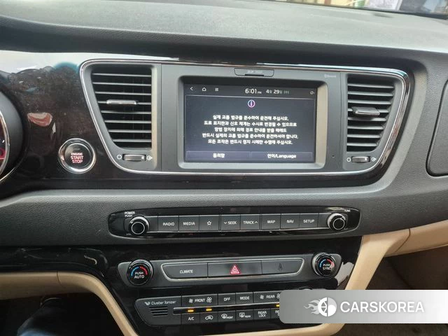 Kia The New Carnival id 4245595 из Кореи 11
